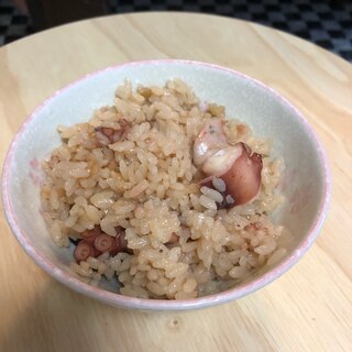 タコたっぷり♪炊飯器でタコ飯